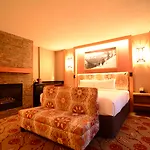 Banff Ptarmigan Inn
